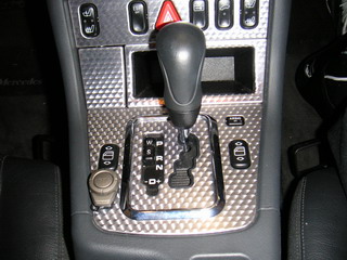 3.0 Stereokonzept für Mercedes SLK R170 - HUB CAR